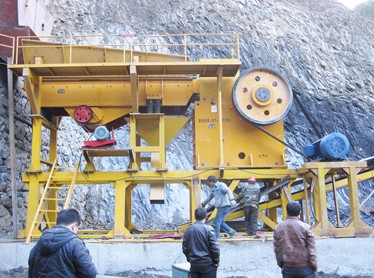 ZSW振動喂料機(jī)