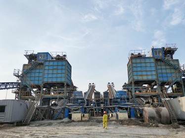 輝綠巖圓錐機/輝綠巖碎石成套設備/輝綠巖破碎生產(chǎn)線